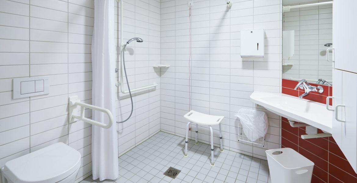 pros-and-cons-of-a-wet-room-for-the-elderly